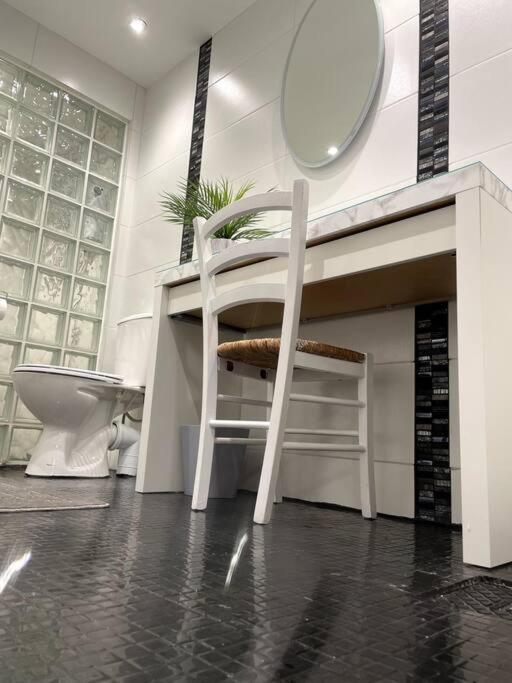 Flat 5 - 2 Bed Centre Affordable Quality Apartamento