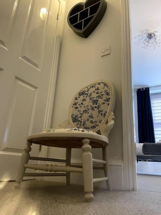 Flat 5 - 2 Bed Centre Affordable Quality Apartamento York