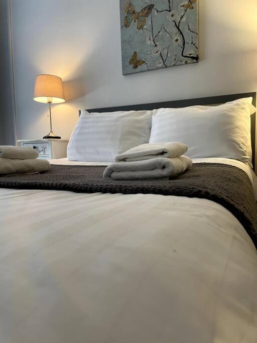 Flat 5 - 2 Bed Centre Affordable Quality Apartamento *